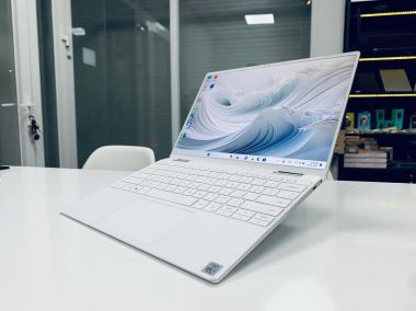 Dell XPS 13 7390 2in1 [ White ]