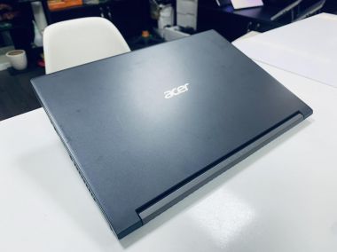 Acer Aspire A715 - 75G [ GTX 1650 ]