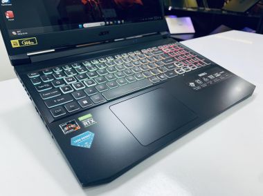 Acer Nitro 5 EAGLE 2022 [ RTX 3060 - Like New ]