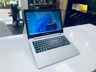 Asus S400 [ Touchscreen ]