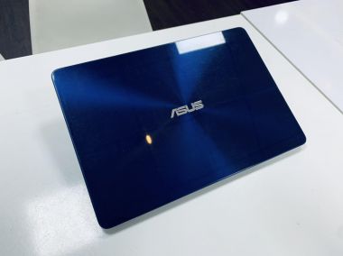 Asus Zenbook UX430 [ GeForce MX150 ]
