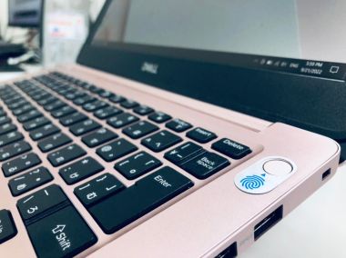 Dell Inspiron 5370 [ Pinky ]