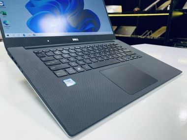 Dell Precision 5510 [ Like New ]