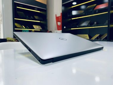 Dell XPS 7590 [ Max Option ]