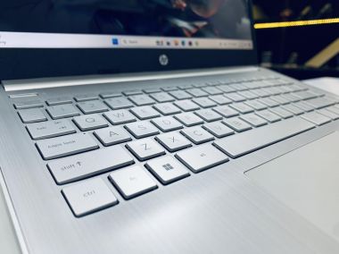 HP Laptop 14 [ Like New ]