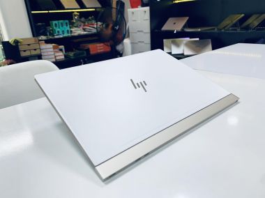 HP Spectre 13 [ Ceramic White - Max option ]