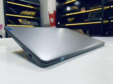 Lenovo Ideapad Slim 3 [ Like New ] 