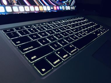 Macbook Pro Retina 2015 [ Max Option ]